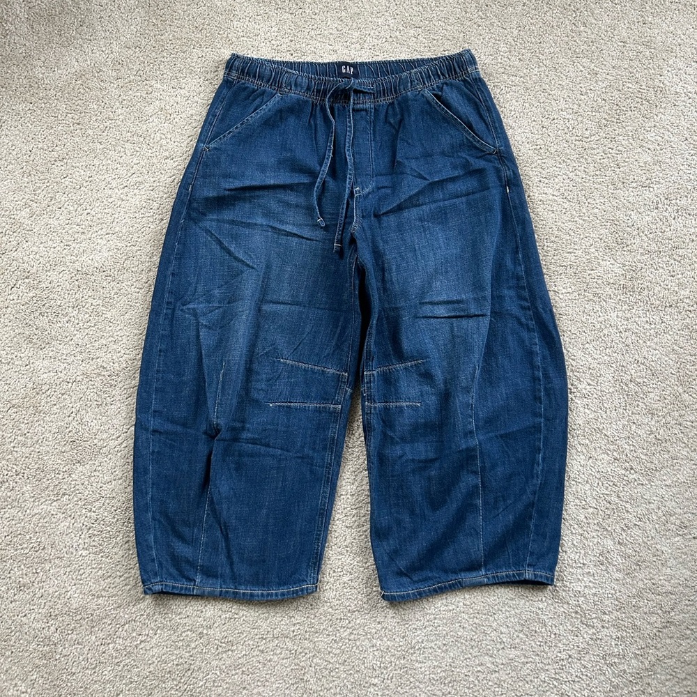 Gap Petite Barrel Jeans - Picture 2 of 7